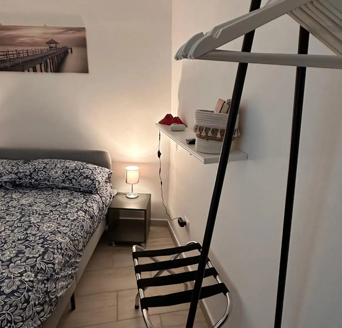 Amare Guest House Neapol Apartmán